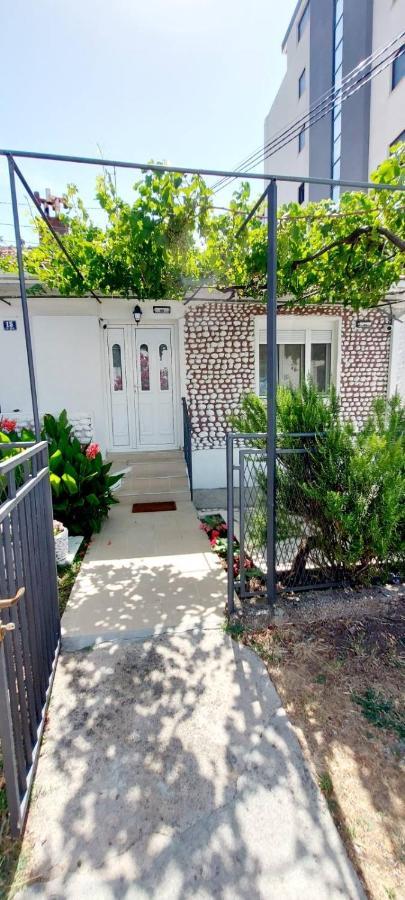 Apartments Radulovic Sutomore Εξωτερικό φωτογραφία